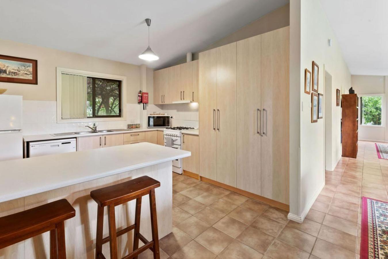 Clarendon Chalets Маунт Гамбиър Екстериор снимка