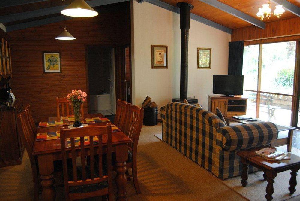 Clarendon Chalets Маунт Гамбиър Екстериор снимка