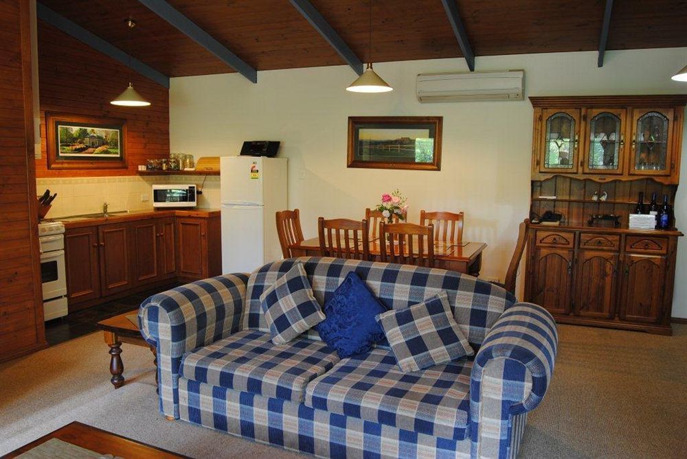 Clarendon Chalets Маунт Гамбиър Екстериор снимка